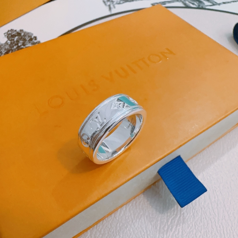 LV Rings